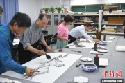 八字事业两岸艺术家在安徽“共绘一幅画”